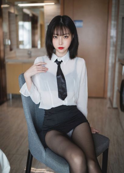 被抓住弱点的护士_BD英语天堂在线