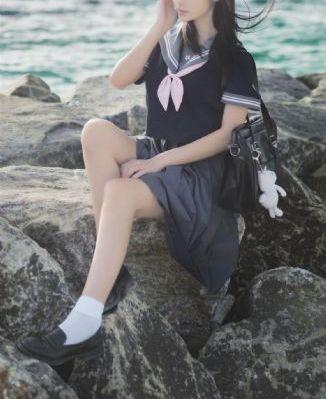 善良迷人的女教师3_HDHD高清在线观看
